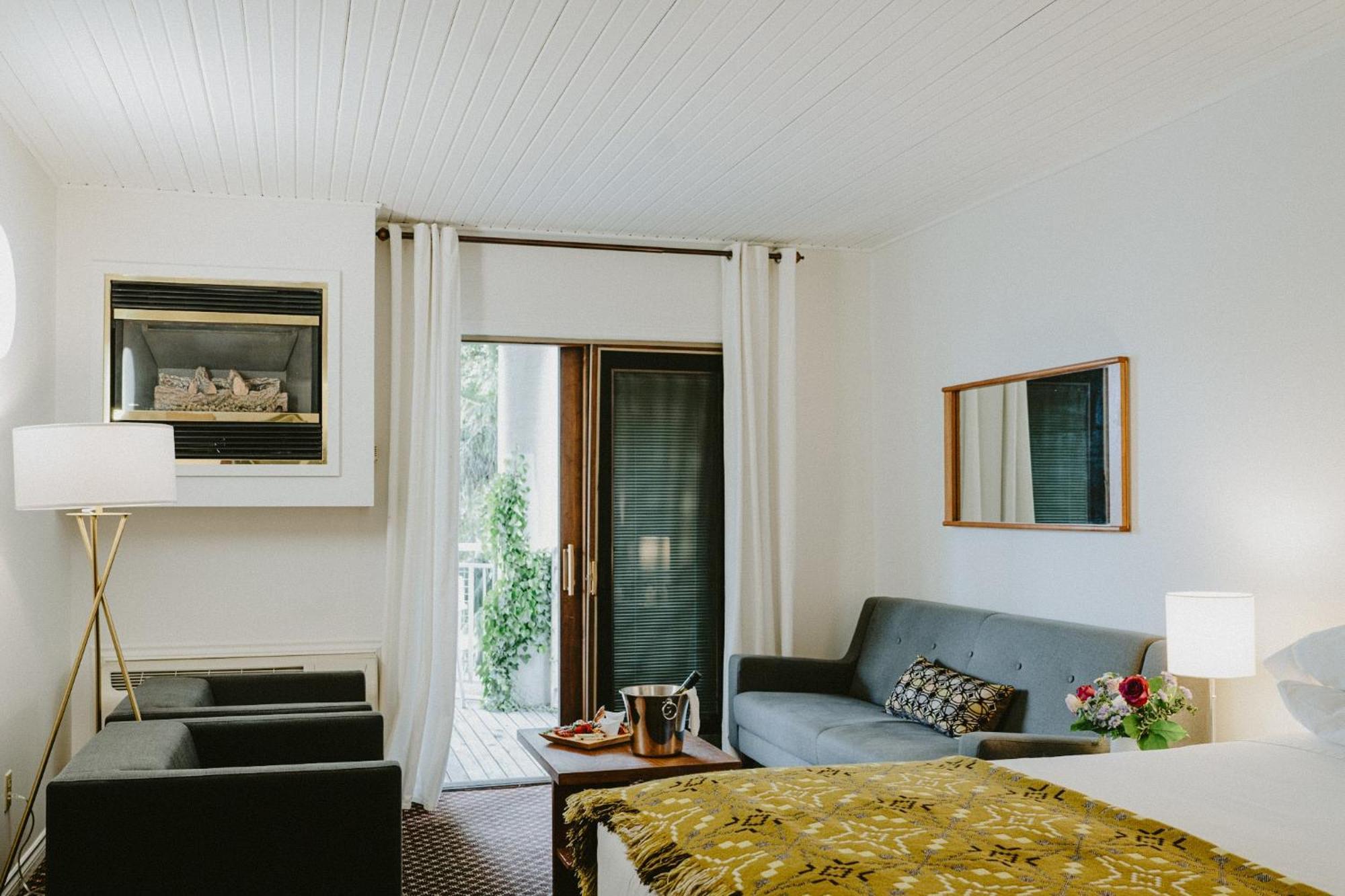ניאגרה און דה לייק The Kent Motel מראה חיצוני תמונה